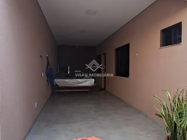 Casa 2 quartos e 1 banheiro, à venda, no bairro Jardim Califórnia em Sinop
