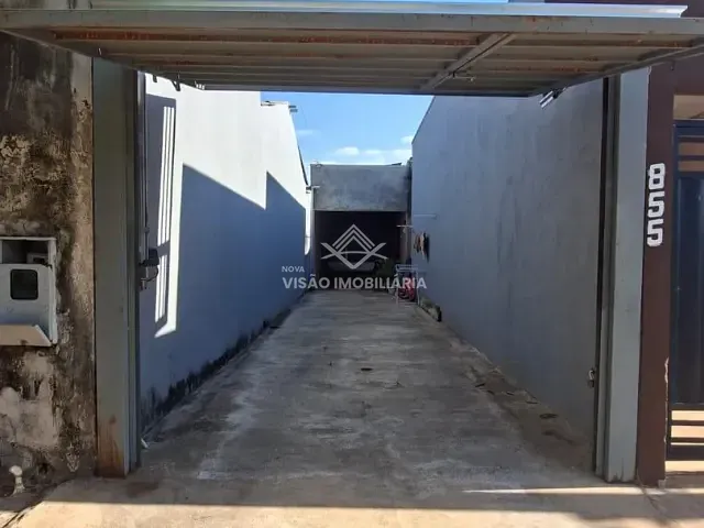 Casa 2 quartos e 1 banheiro, à venda, no bairro Jardim Califórnia em Sinop