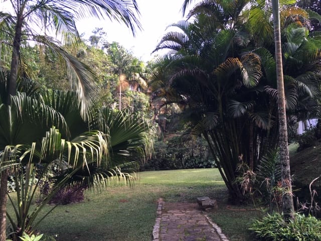 Casa com 2000m², à venda, no bairro Duarte Silveira em Petrópolis