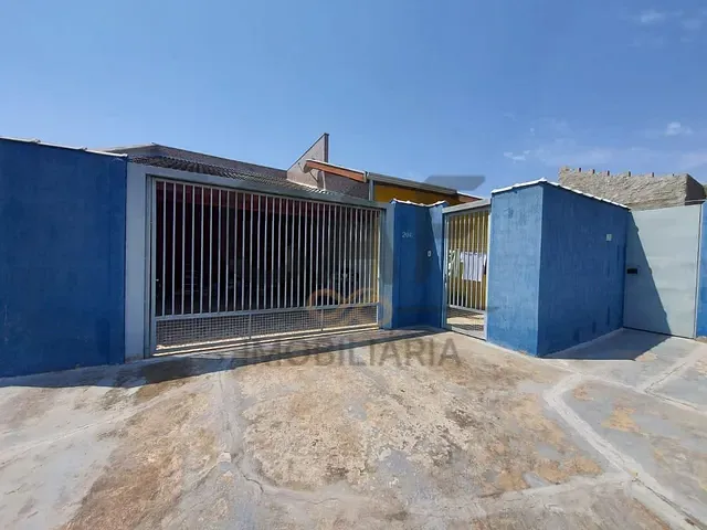 Casa com 373m² 3 quartos e 2 banheiros, à venda, no bairro Vila Jorge Zambon em Jaguariúna