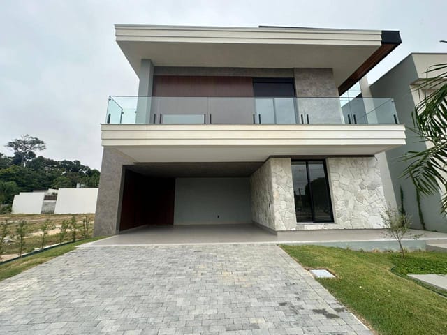 Casa com 380m² 3 quartos e 1 banheiro, à venda, no bairro Alameda das Cores Residencial em Sinop