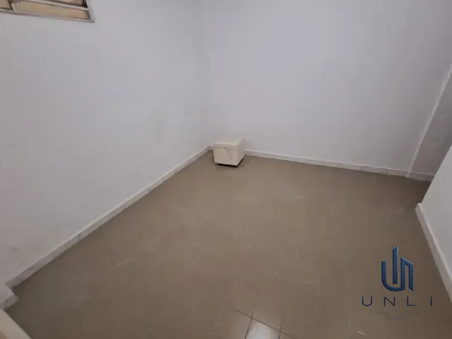 Casa 1 quarto e 1 banheiro, para alugar, no bairro Jardim Amália em Volta Redonda