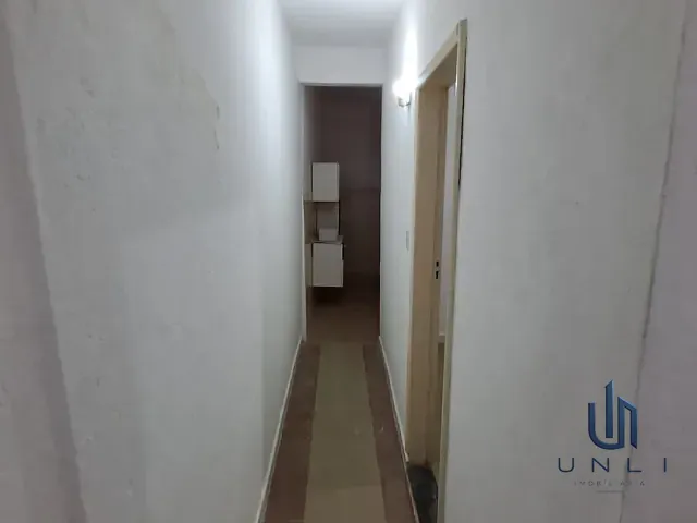 Casa 1 quarto e 1 banheiro, para alugar, no bairro Jardim Amália em Volta Redonda