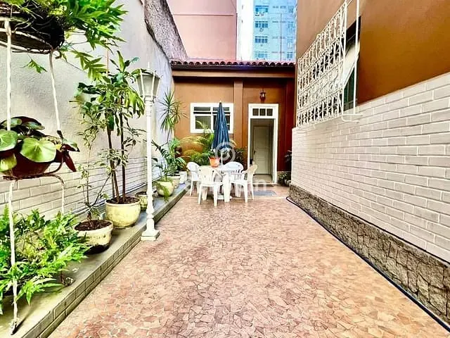 Casa 4 quartos e 4 banheiros, para alugar, no bairro Icaraí em Niterói