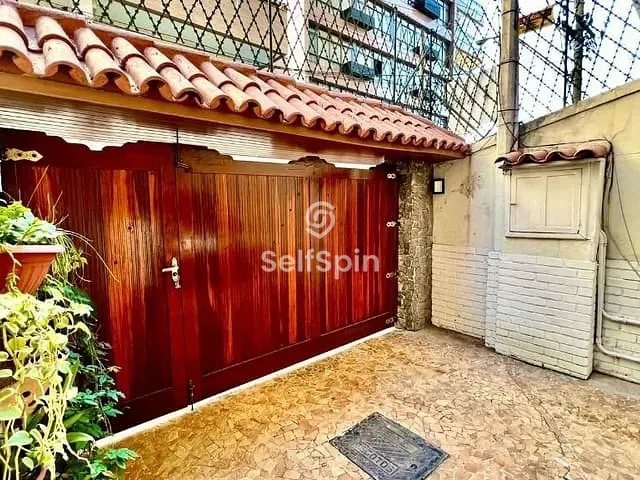 Casa 4 quartos e 4 banheiros, para alugar, no bairro Icaraí em Niterói