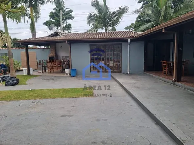Casa com 479m² 3 quartos e 3 banheiros, à venda, no bairro Pontal de Santa Marina em Caraguatatuba
