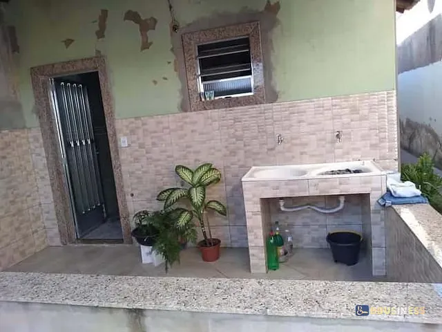 Casa com 180m² 1 quarto e 1 banheiro, à venda, no bairro Parque Aurora em Campos dos Goytacazes