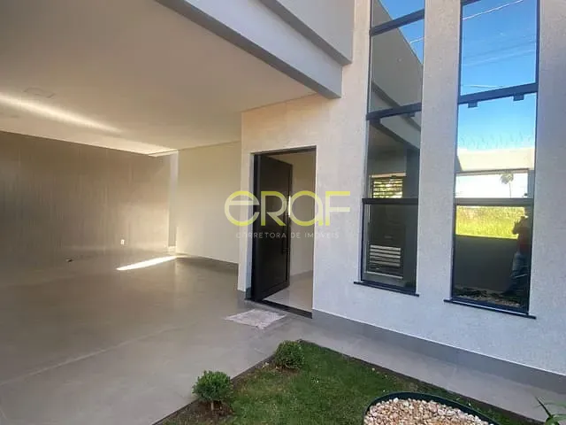 Casa 3 quartos e 3 banheiros, à venda, no bairro Setor de Chácaras Sul em Formosa