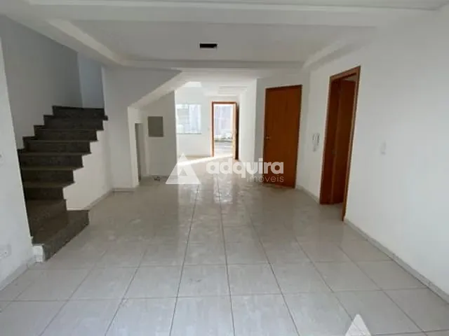 Casa com 179m² 3 quartos e 3 banheiros, à venda, no bairro Uvaranas em Ponta Grossa