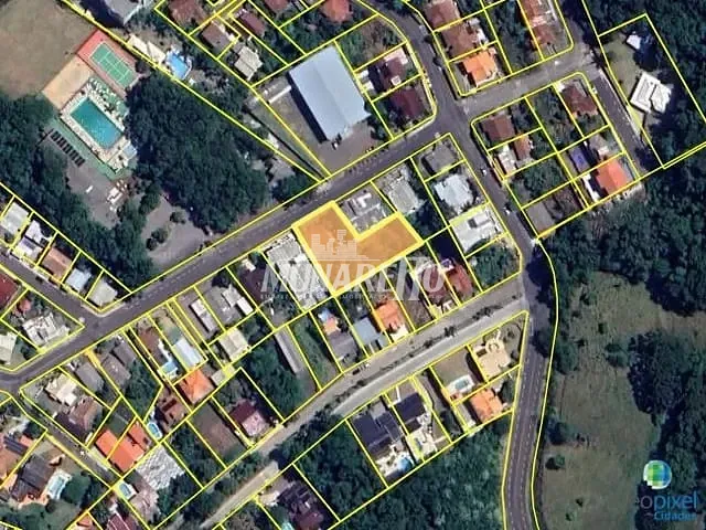 Casa 4 quartos e 2 banheiros, à venda, no bairro Liberdade em Concórdia