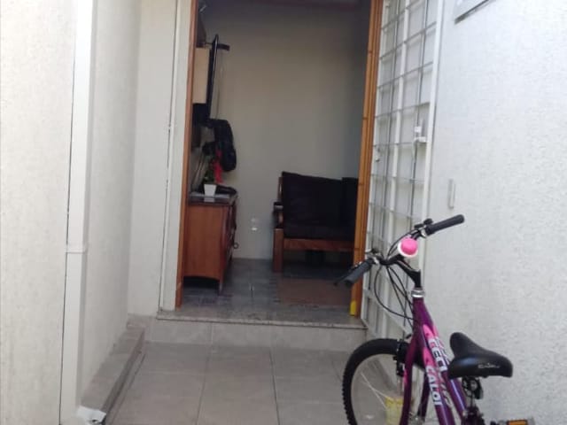 Casa com 160m² 4 quartos e 2 banheiros, à venda, no bairro Vila Jaboticabeira em Taubaté
