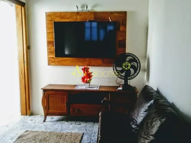 Casa com 160m² 4 quartos e 2 banheiros, à venda, no bairro Vila Jaboticabeira em Taubaté