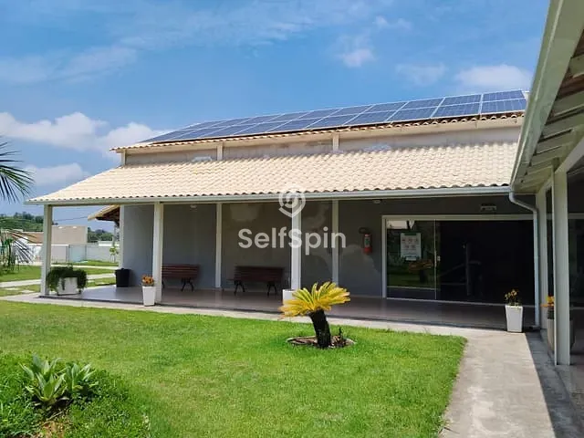 Casa 3 quartos e 3 banheiros, para alugar, no bairro Caxito em Maricá