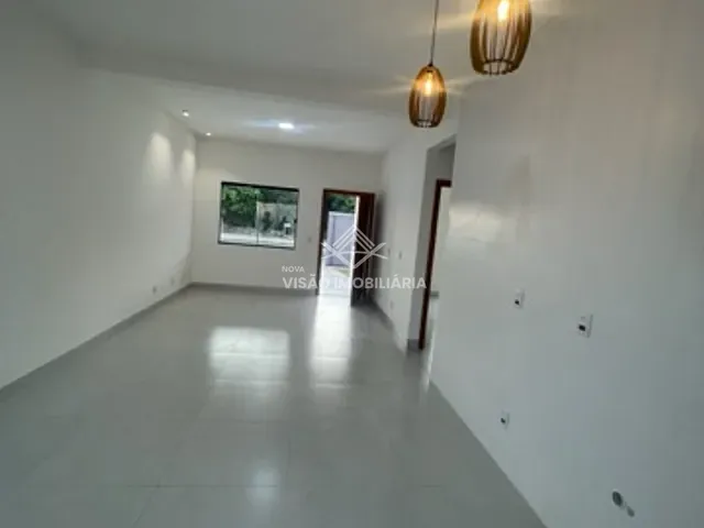 Casa 2 quartos e 1 banheiro, à venda, no bairro Residencial Paris em Sinop