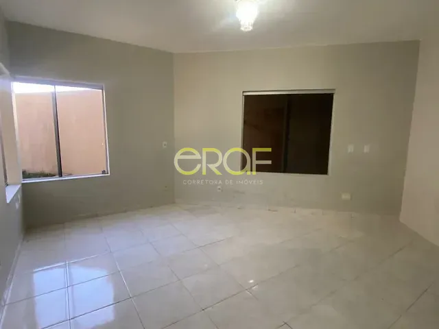 Casa 3 quartos e 3 banheiros, à venda, no bairro Setor Primavera em Formosa
