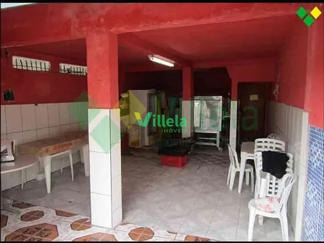 Casa com 131m², à venda, no bairro Estância Fraternidade em Itaquaquecetuba