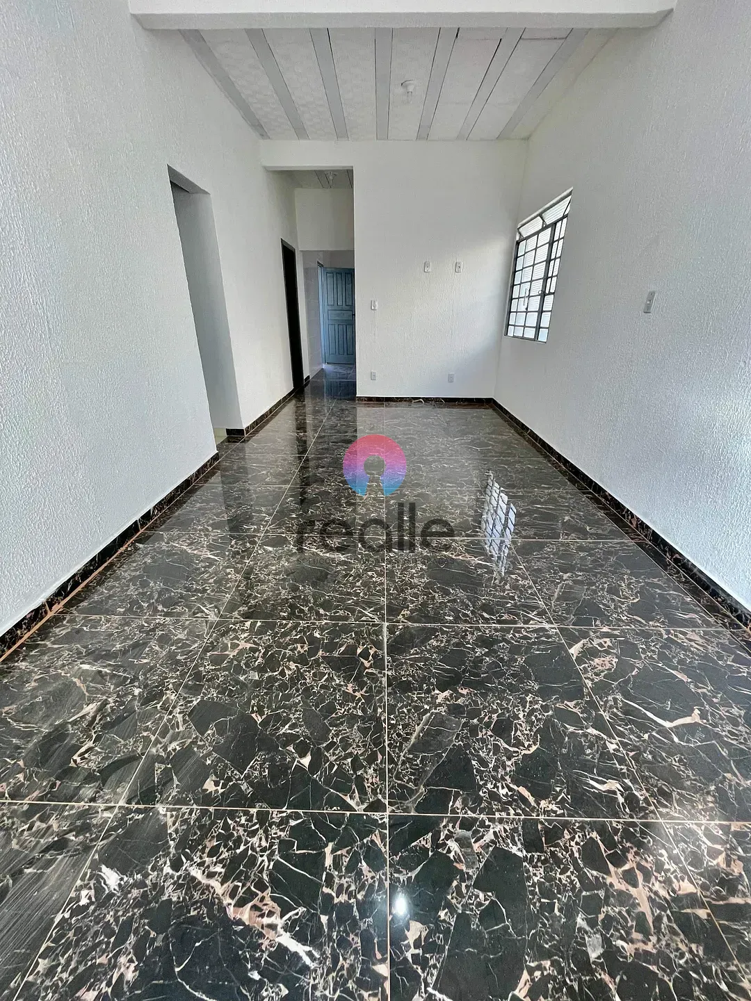 Casa, 3 quartos, 200 m² - Foto 2