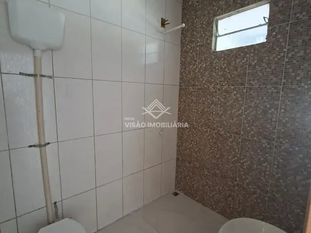 Casa 2 quartos e 1 banheiro, para alugar, no bairro Jardim Portinari em Sinop