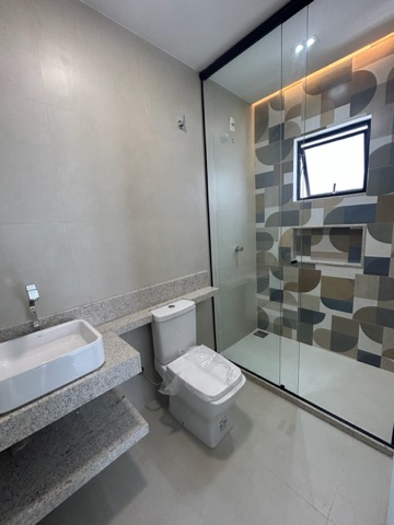 Casa com 180m² 3 quartos e 3 banheiros, à venda, no bairro Parque Tarcisio Miranda em Campos dos Goytacazes