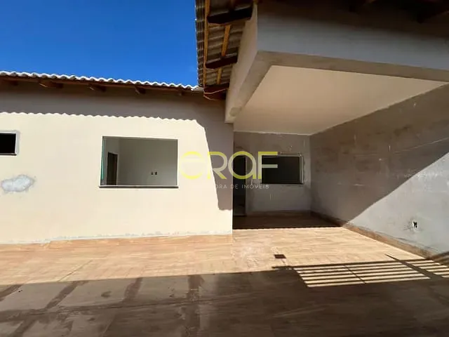 Casa 2 quartos e 2 banheiros, à venda, no bairro Iris Village em Formosa