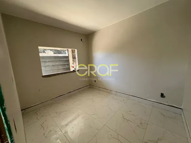 Casa 2 quartos e 2 banheiros, à venda, no bairro Iris Village em Formosa