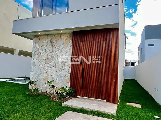 Casa com 200m² 4 quartos e 1 banheiro, à venda, no bairro Centro em Camaçari