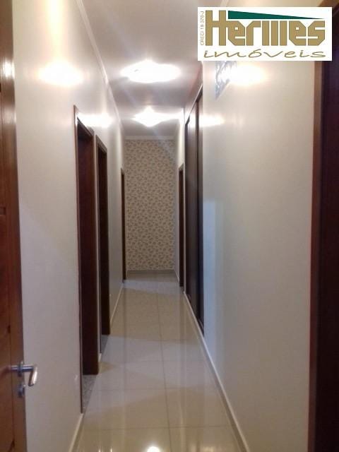 Casa, 4 quartos, 250 m² - Foto 7