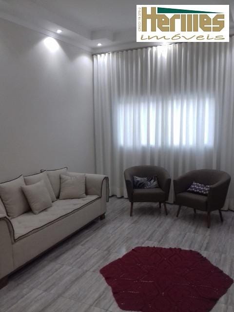 Casa, 4 quartos, 250 m² - Foto 2