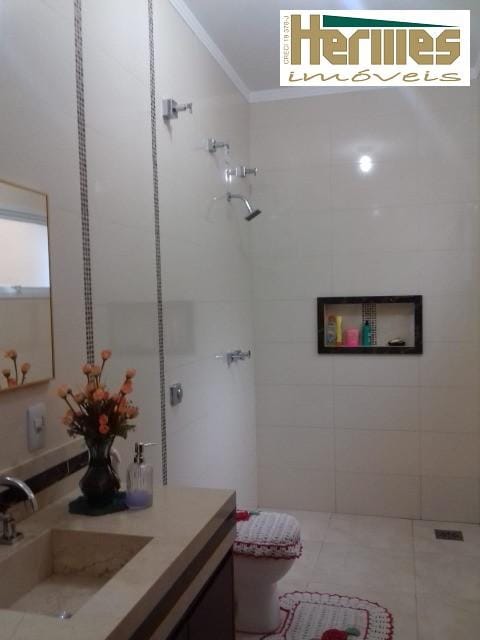 Casa, 4 quartos, 250 m² - Foto 20