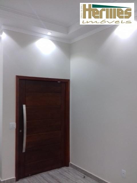 Casa, 4 quartos, 250 m² - Foto 3