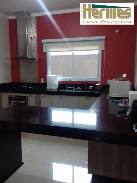 Casa, 4 quartos, 250 m² - Foto 10