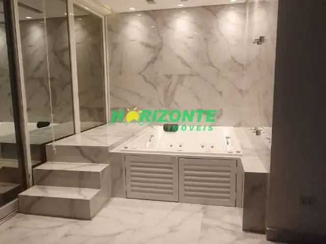 Casa com 450m² 8 quartos e 8 banheiros, à venda, no bairro urbanova em São José dos Campos