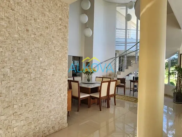 Casa com 700m² 4 quartos e 6 banheiros, à venda, no bairro Condomínio Reserva do Paratehy em São José dos Campos