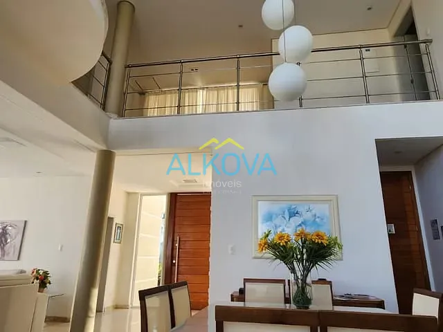 Casa com 700m² 4 quartos e 6 banheiros, à venda, no bairro Condomínio Reserva do Paratehy em São José dos Campos