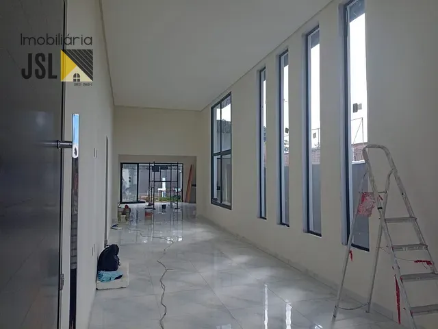 Casa com 300m² 3 quartos e 2 banheiros, à venda, no bairro Condomínio Bela Vista em Caçapava