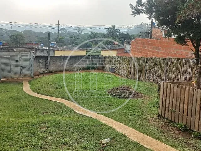 Casa com 250m² 1 quarto e 1 banheiro, à venda, no bairro Jardim Alviverde em São Paulo