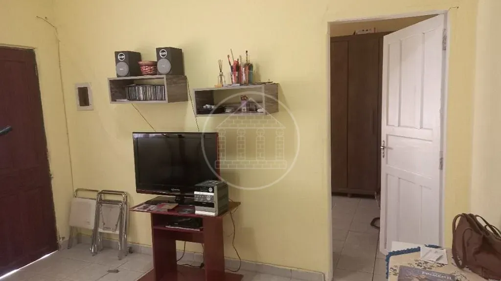 Casa, 1 quarto, 250 m² - Foto 6