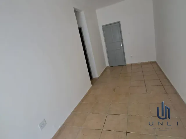 Casa 2 quartos e 1 banheiro, para alugar, no bairro Aterrado em Volta Redonda