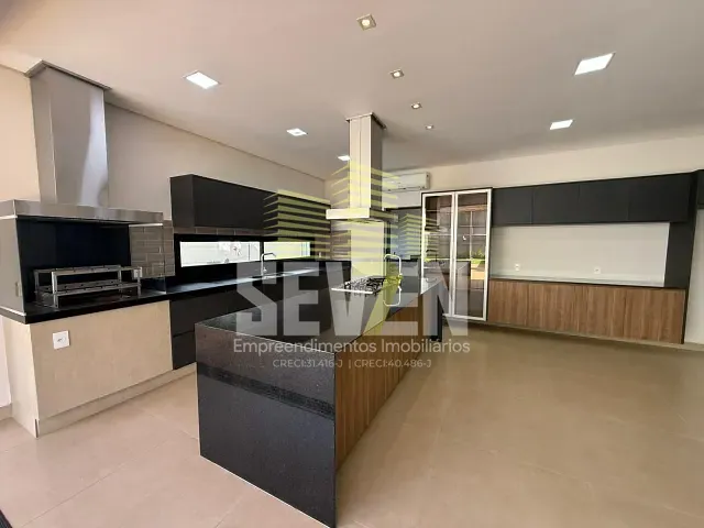 Casa com 528m² 3 quartos e 5 banheiros, à venda, no bairro Jardim Shangri-Lá em Bauru