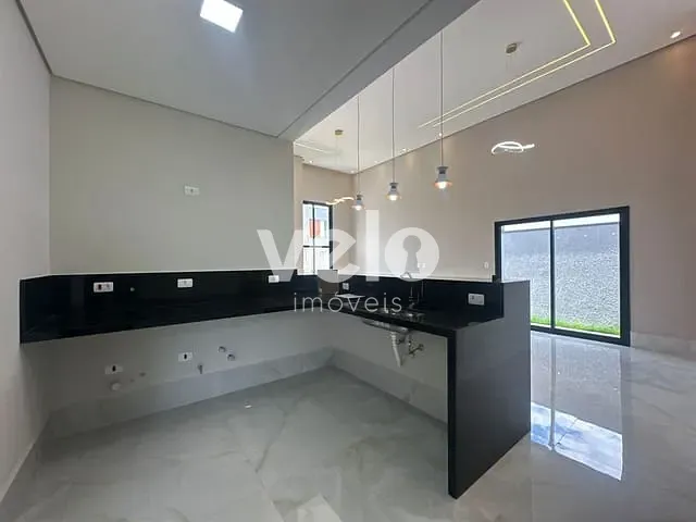 Casa 3 quartos e 3 banheiros, à venda, no bairro Piracangaguá em Taubaté