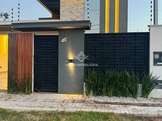 Casa 3 quartos e 3 banheiros, à venda, no bairro Jardim Itália III em Sinop