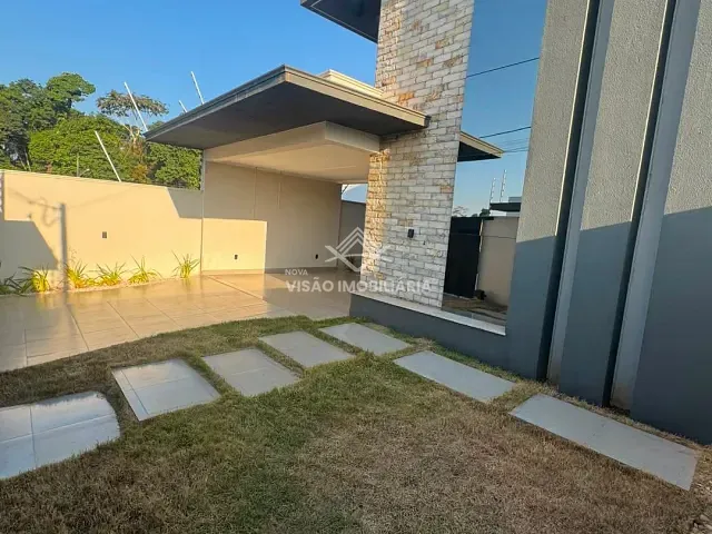 Casa 3 quartos e 3 banheiros, à venda, no bairro Jardim Itália III em Sinop