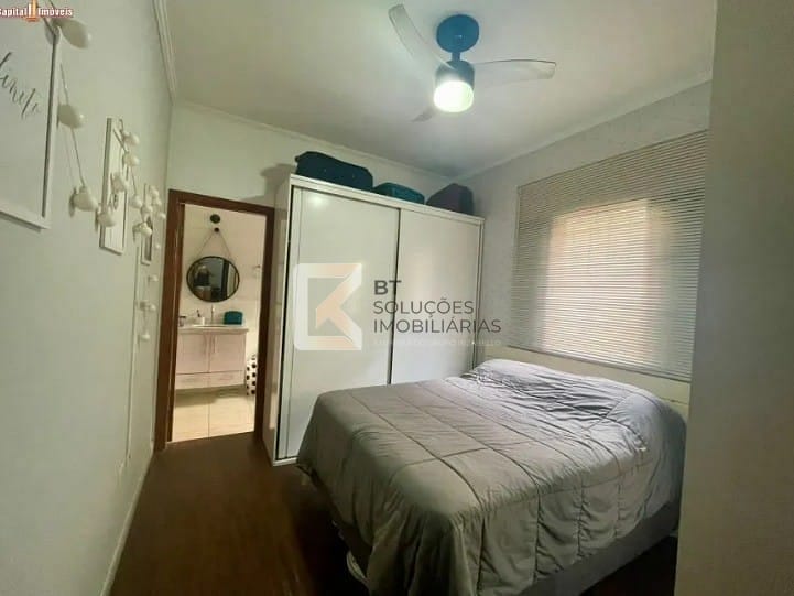 Casa à venda com 3 quartos, 106m² - Foto 9