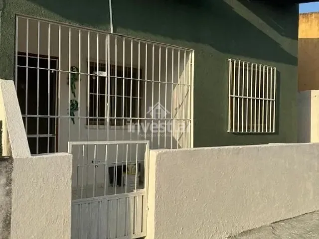 Casa 2 quartos e 1 banheiro, à venda, no bairro Cidade Balneária Novo Mundo I em Conde