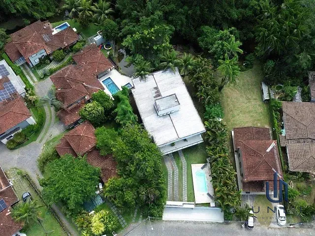 Casa 6 quartos e 7 banheiros, à venda, no bairro Frade (Cunhambebe) em Angra dos Reis