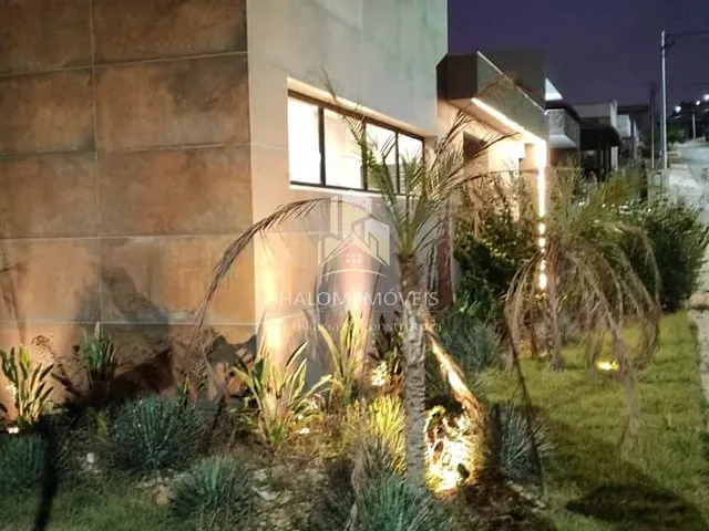 Casa com 618m² 4 quartos e 3 banheiros, à venda, no bairro Gran Royalle em Lagoa Santa