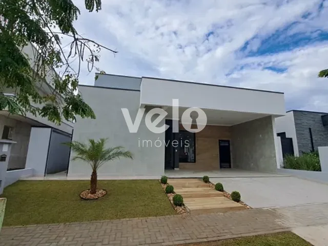 Casa com 300m² 3 quartos e 4 banheiros, à venda, no bairro Piracangaguá em Taubaté