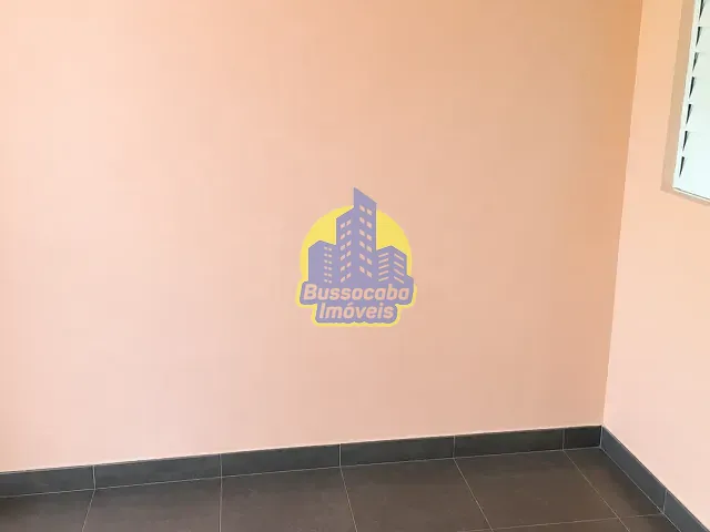 Casa com 40m² 1 quarto e 1 banheiro, para alugar, no bairro Santa Maria em Osasco