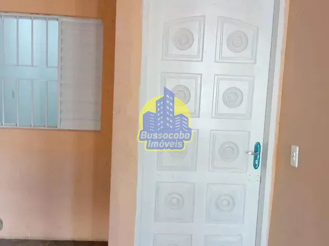 Casa com 40m² 1 quarto e 1 banheiro, para alugar, no bairro Santa Maria em Osasco