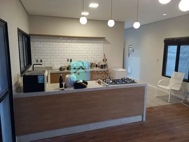 Casa com 603m² 4 quartos e 5 banheiros, à venda, no bairro Condomínio Residencial Mont Blanc em São José dos Campos